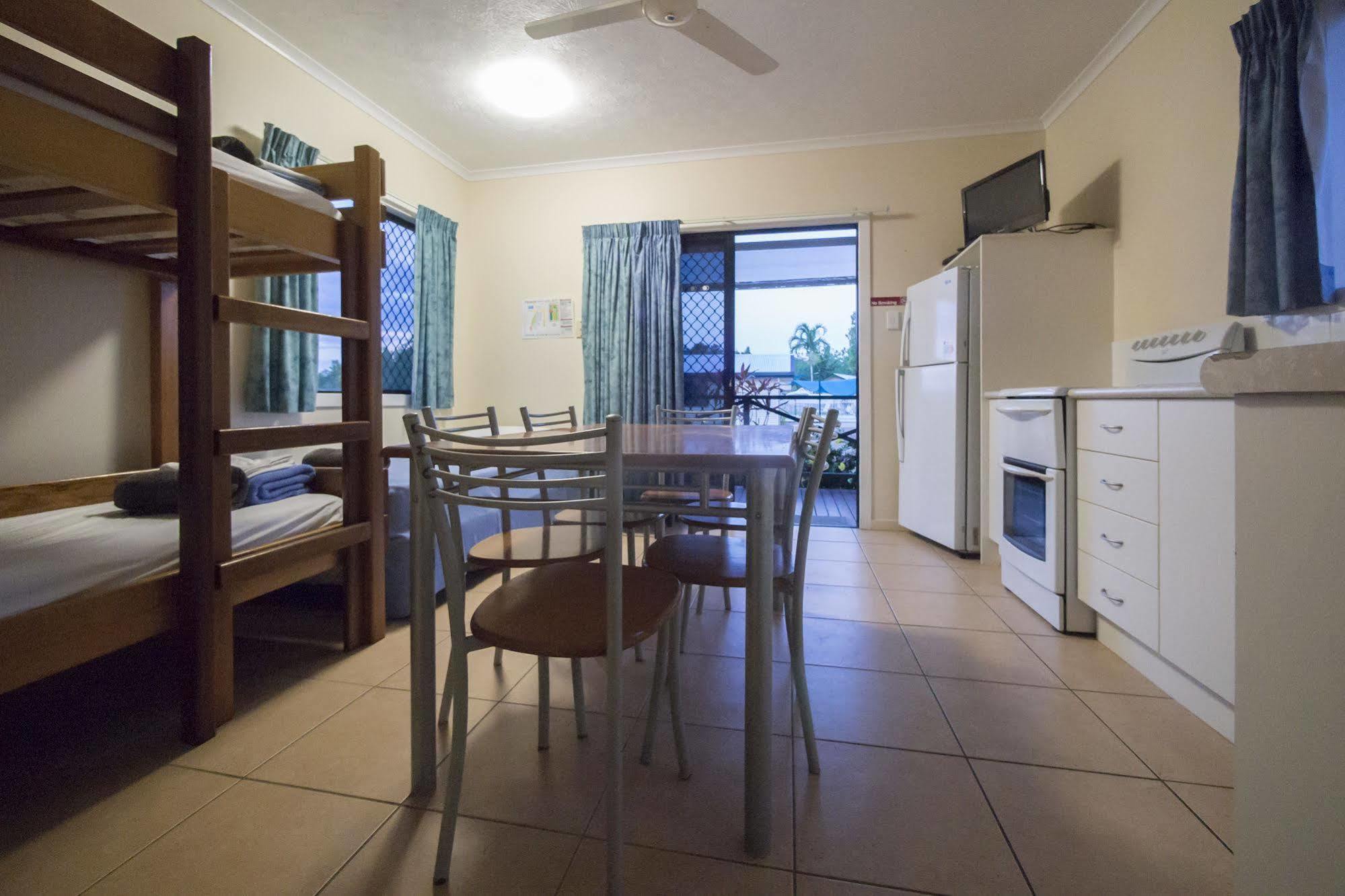 Hinchinbrook Marine Cove Resort Lucinda المظهر الخارجي الصورة